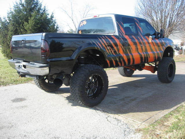 Bad ass 2005 Ford F-250 XLT Lariat Monster with Cummins Diesel Conversion