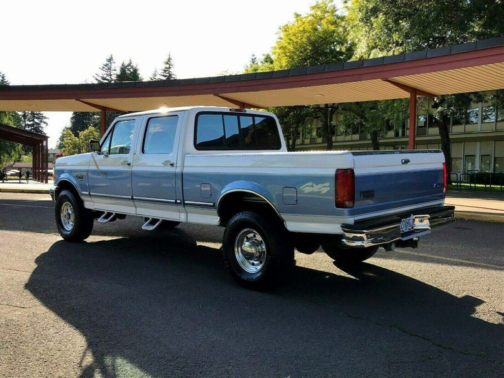 well maintained 1997 Ford F 250 XLT HD monster