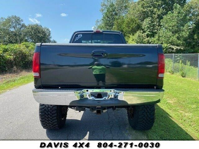 2003 Ford F-250 Super Duty Crew Cab Long Bed Lifted Pickup