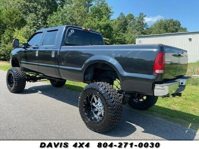 2003 Ford F-250 Super Duty Crew Cab Long Bed Lifted Pickup